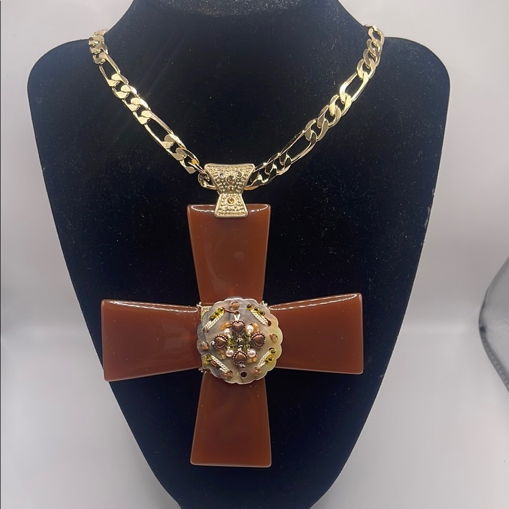 Elegant Brown Cross Pendant Necklace